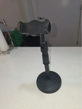 Adjustable Height Cell Phone Stand, 360° Universal Stable Phone Mount